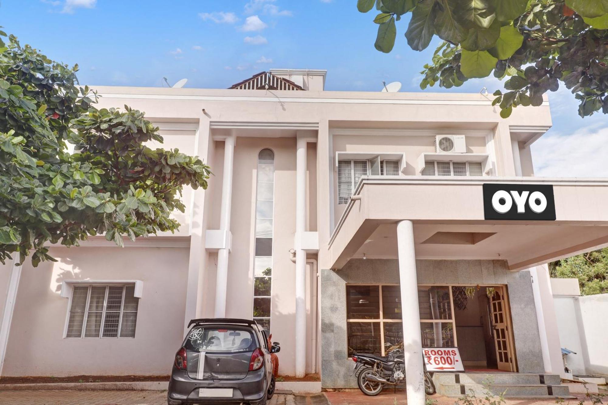 Spot On Ganga Yatri Nivas Hotel Gundlupet ภายนอก รูปภาพ
